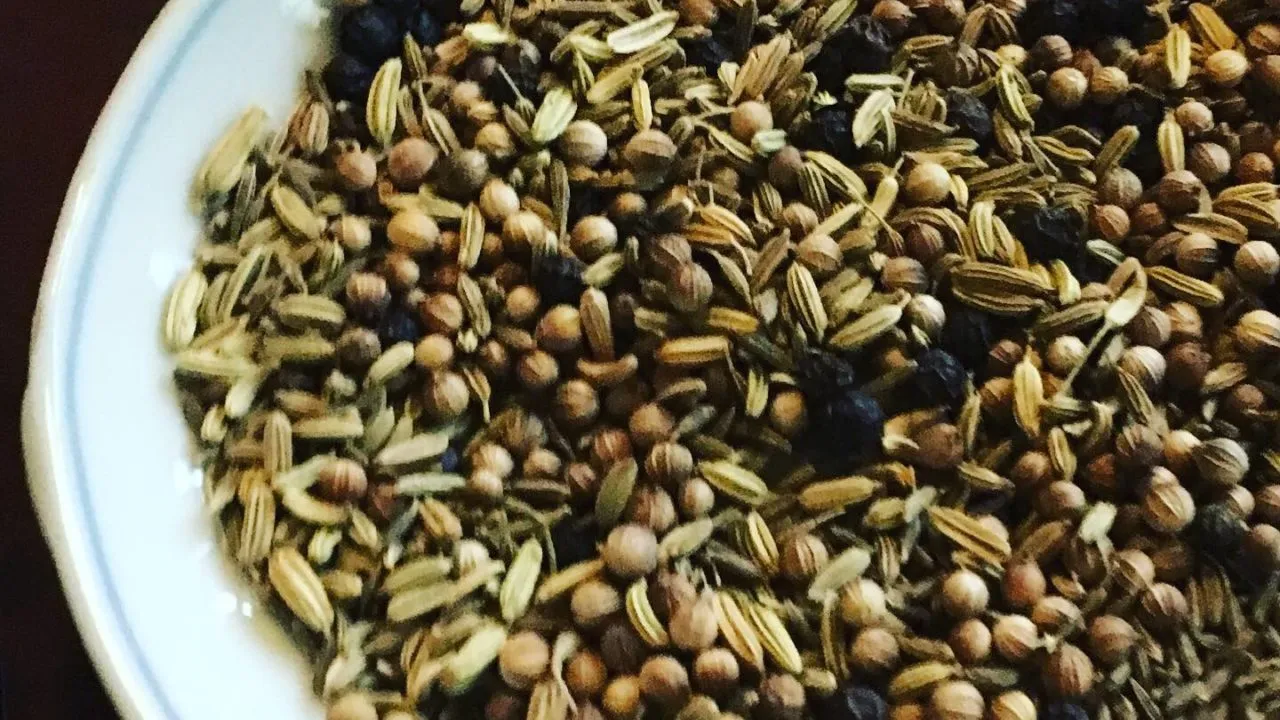 ガラムマサラをつくろうの会を開催いたしました。